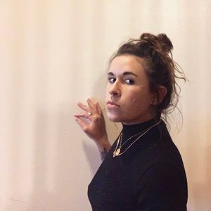 Meet your Posher, Claire